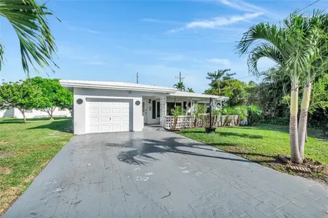 101 NW 32nd Court Pompano Beach FL 33064