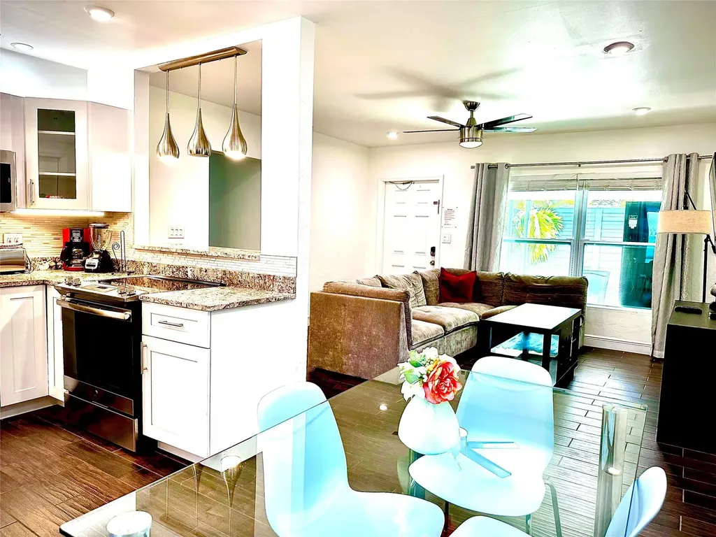 1637 NE 5th Court Fort Lauderdale FL 33301