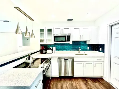 1637 NE 5th Court Fort Lauderdale FL 33301