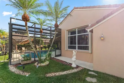 525 Stonemont Lane Weston FL 33326