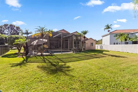 525 Stonemont Lane Weston FL 33326