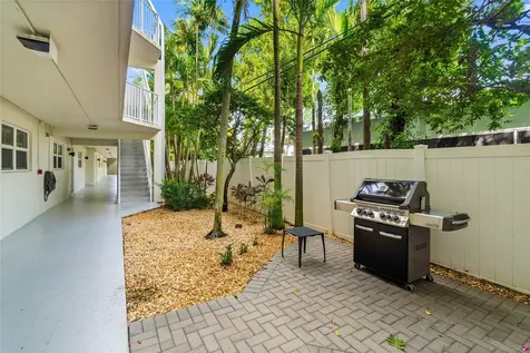 1439 S Ocean Boulevard Lauderdale By The Sea FL 33062