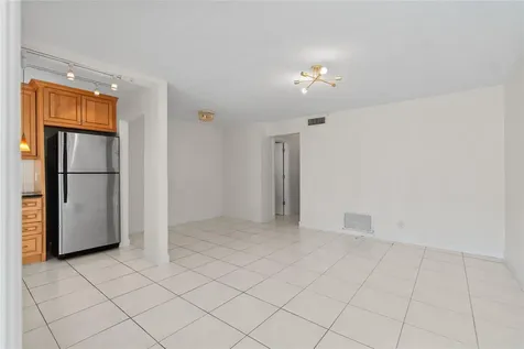 1439 S Ocean Boulevard Lauderdale By The Sea FL 33062