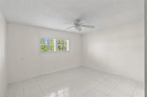 1439 S Ocean Boulevard Lauderdale By The Sea FL 33062