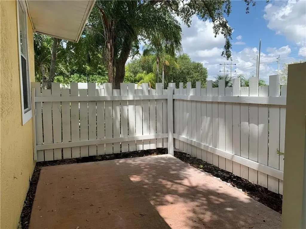 7134 Southgate Boulevard Fort Lauderdale FL 33321