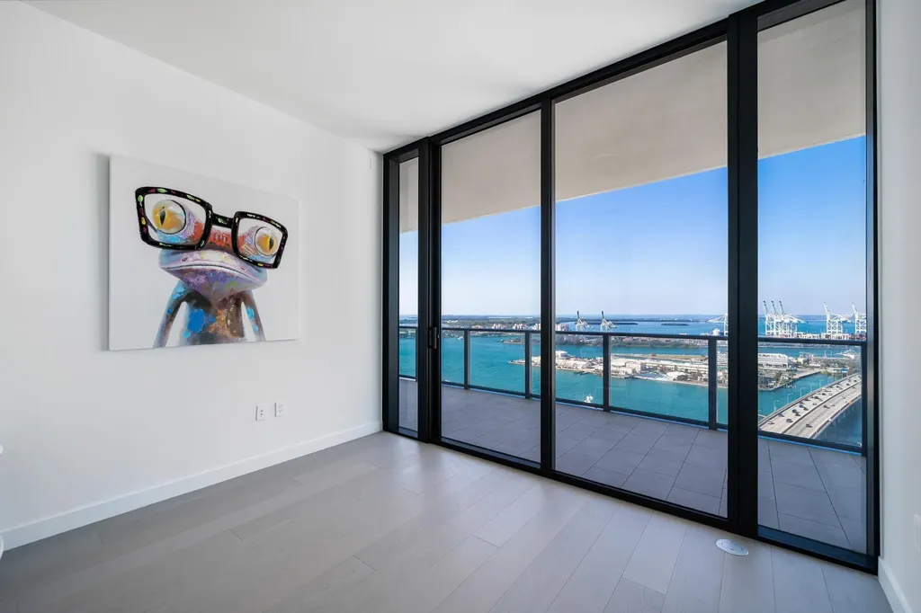 Miami Beach FL 33139