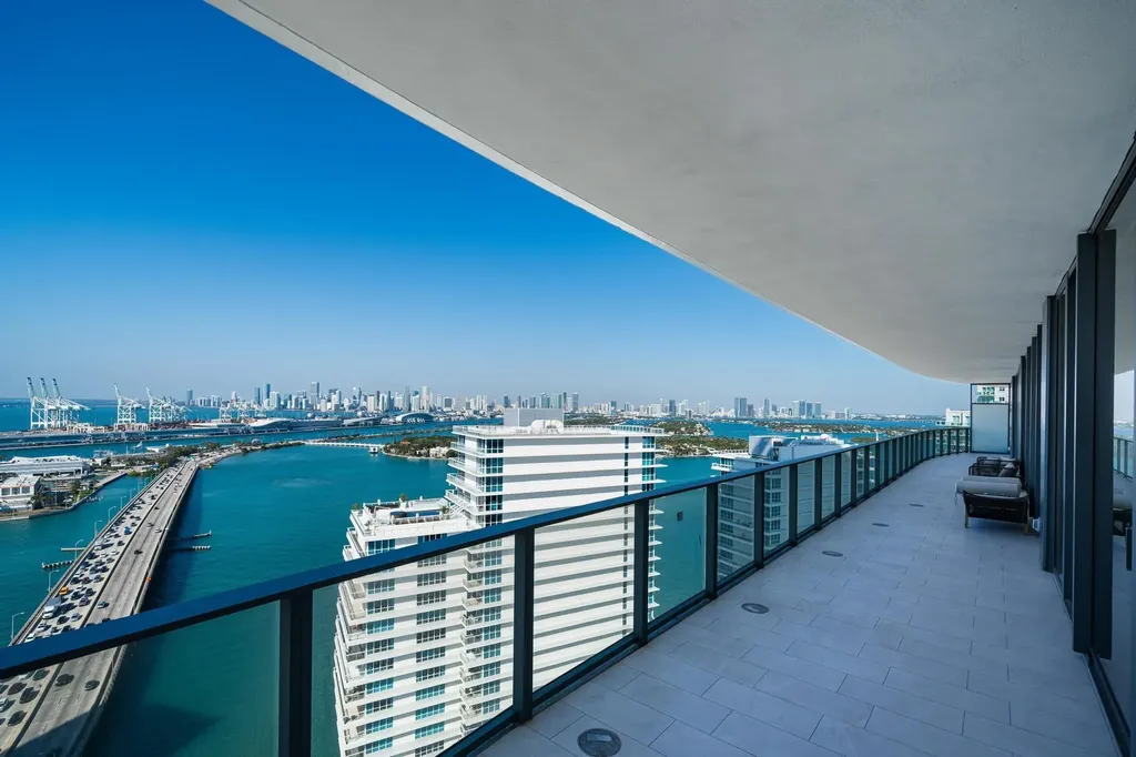 Miami Beach FL 33139