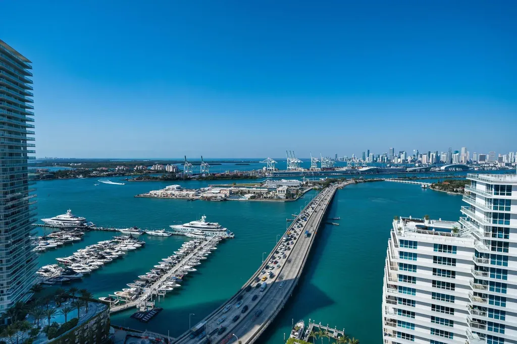 Miami Beach FL 33139