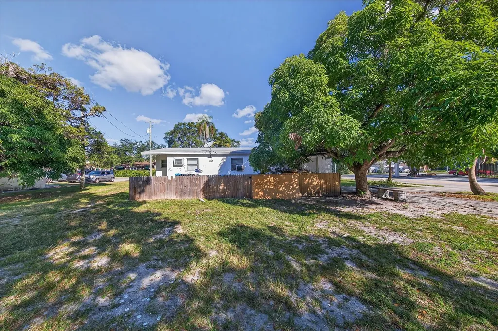 900 NW 2nd Street Fort Lauderdale FL 33311