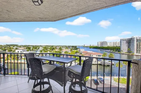 899 Jeffery Street Boca Raton FL 33487