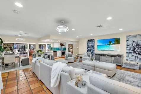 980 SW 70th Avenue Plantation FL 33317
