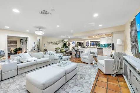 980 SW 70th Avenue Plantation FL 33317