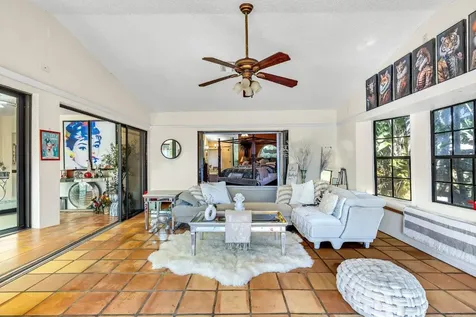 980 SW 70th Avenue Plantation FL 33317