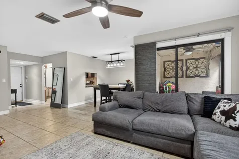 4400 NW 20th Street Coconut Creek FL 33066