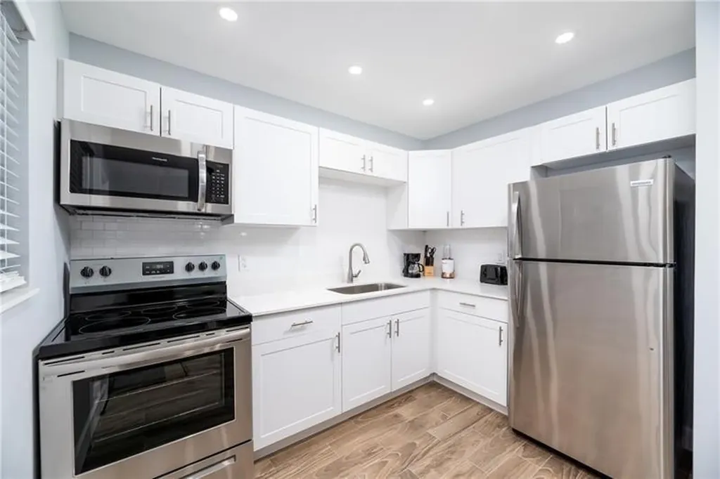 628 SW 14th Terrace Fort Lauderdale FL 33312