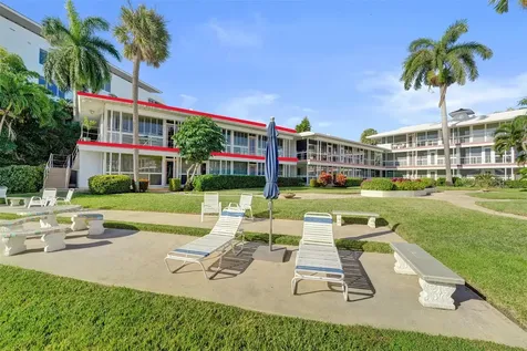 1124 Seminole Drive Fort Lauderdale FL 33304