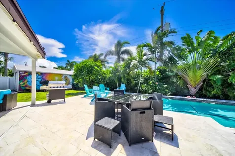 250 NE 27th Court Boca Raton FL 33431