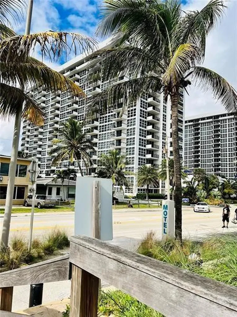 525 N Ocean Boulevard Pompano Beach FL 33062