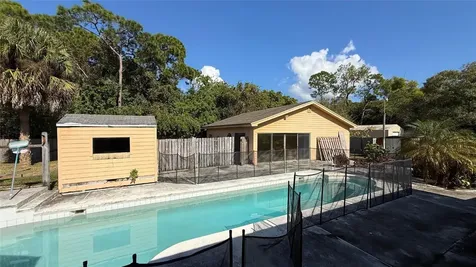 354 Baysinger Avenue Fort Pierce FL 34982