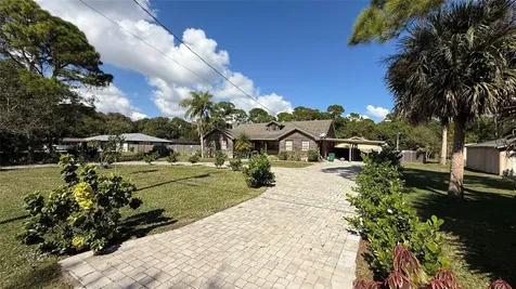 354 Baysinger Avenue Fort Pierce FL 34982