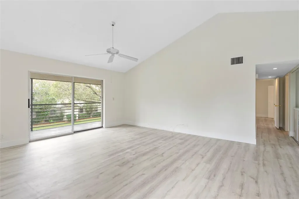 610 Gardens Drive Pompano Beach FL 33069