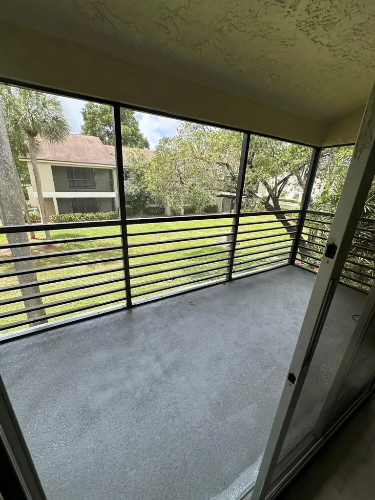610 Gardens Drive Pompano Beach FL 33069