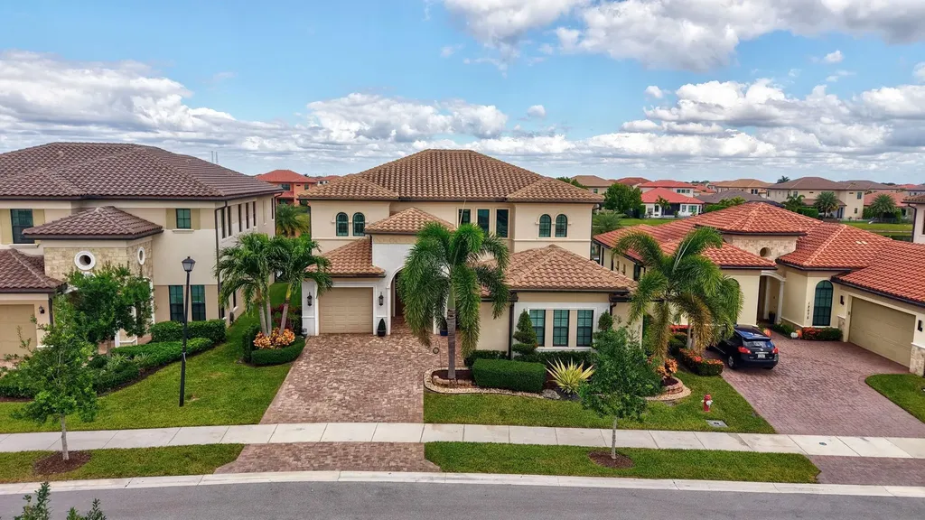 12095 Lake House Lane Parkland FL 33076