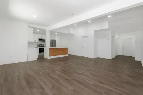 302 SW 15th Street Dania Beach FL 33004