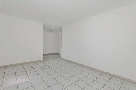 302 SW 15th Street Dania Beach FL 33004
