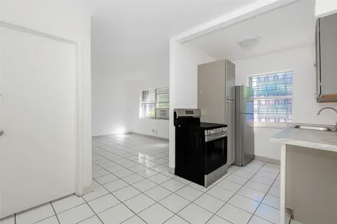 302 SW 15th Street Dania Beach FL 33004