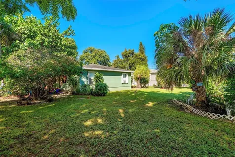 302 SW 15th Street Dania Beach FL 33004