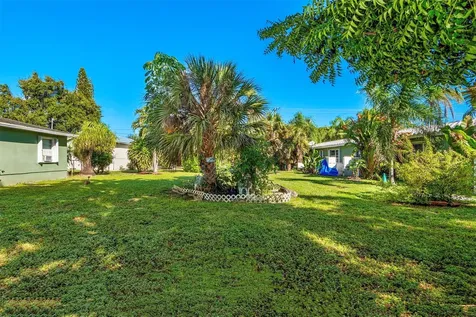 302 SW 15th Street Dania Beach FL 33004