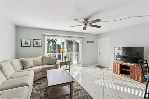 95 North Boulevard Boynton Beach FL 33435