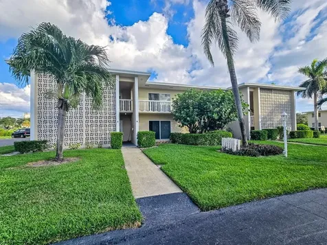 95 North Boulevard Boynton Beach FL 33435