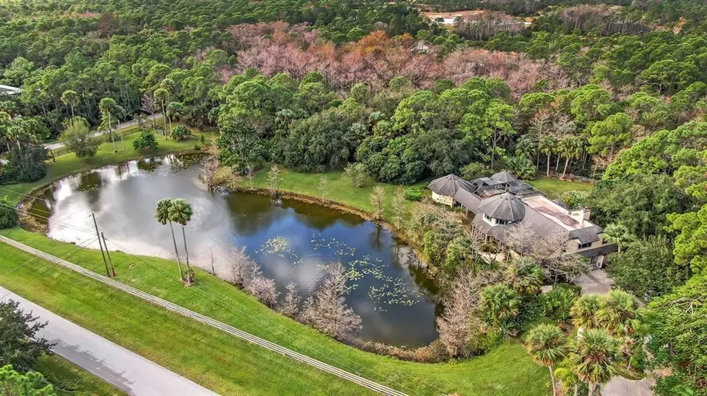18363 Island Oak Avenue Jupiter FL 33478