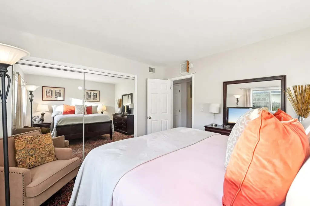 1424 Holly Heights Drive Fort Lauderdale FL 33304