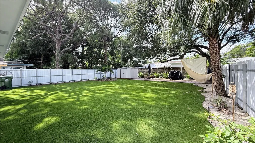 433 NW 15th Way Fort Lauderdale FL 33311