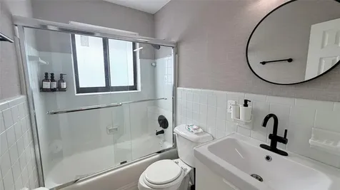 433 NW 15th Way Fort Lauderdale FL 33311