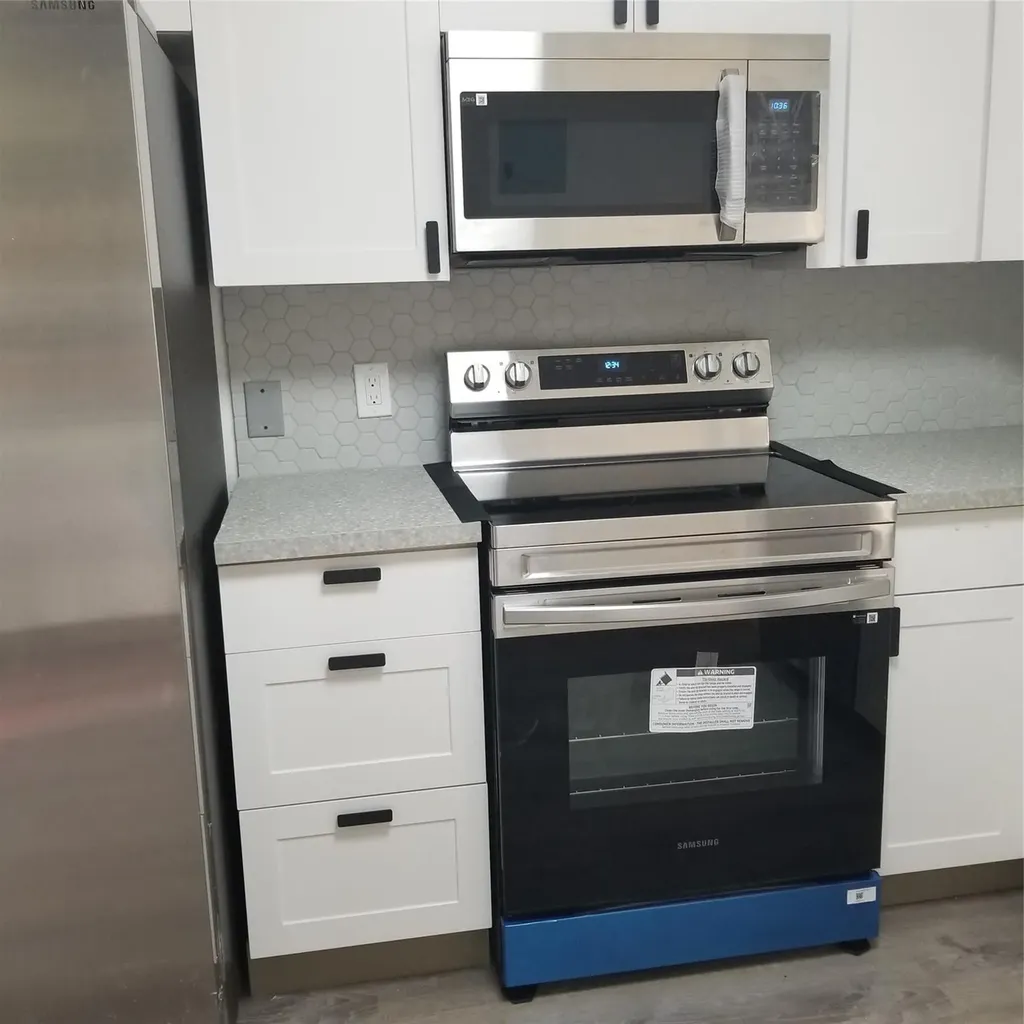 803 NE 8th Street Hallandale Beach FL 33009