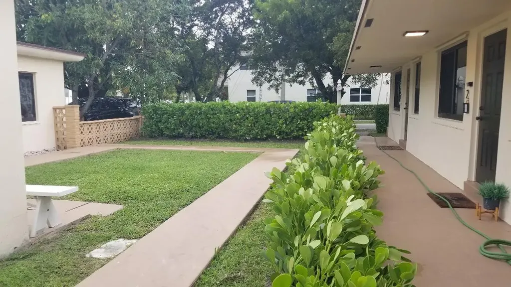 803 NE 8th Street Hallandale Beach FL 33009