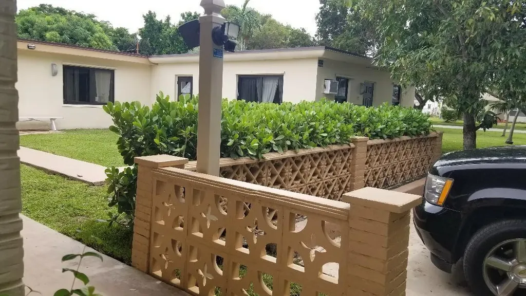 803 NE 8th Street Hallandale Beach FL 33009