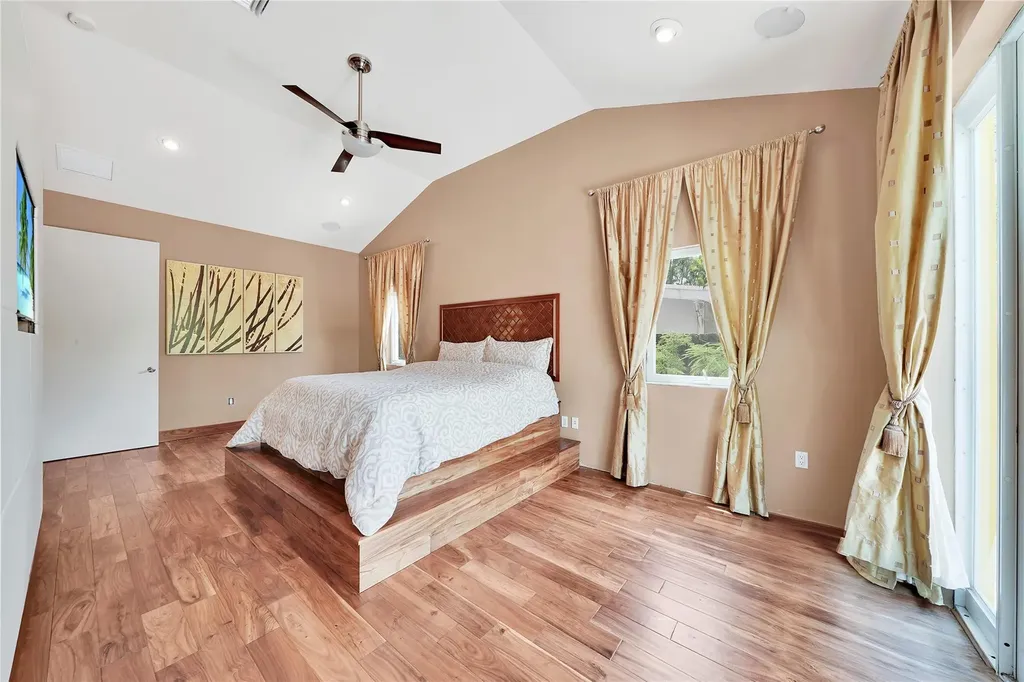 2631 Okeechobee Lane Fort Lauderdale FL 33312
