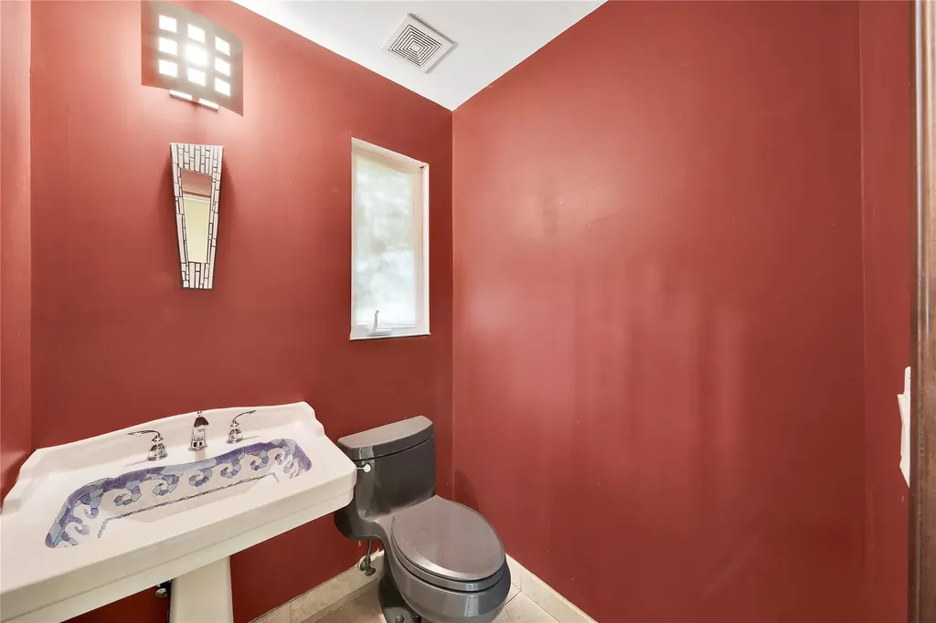2631 Okeechobee Lane Fort Lauderdale FL 33312