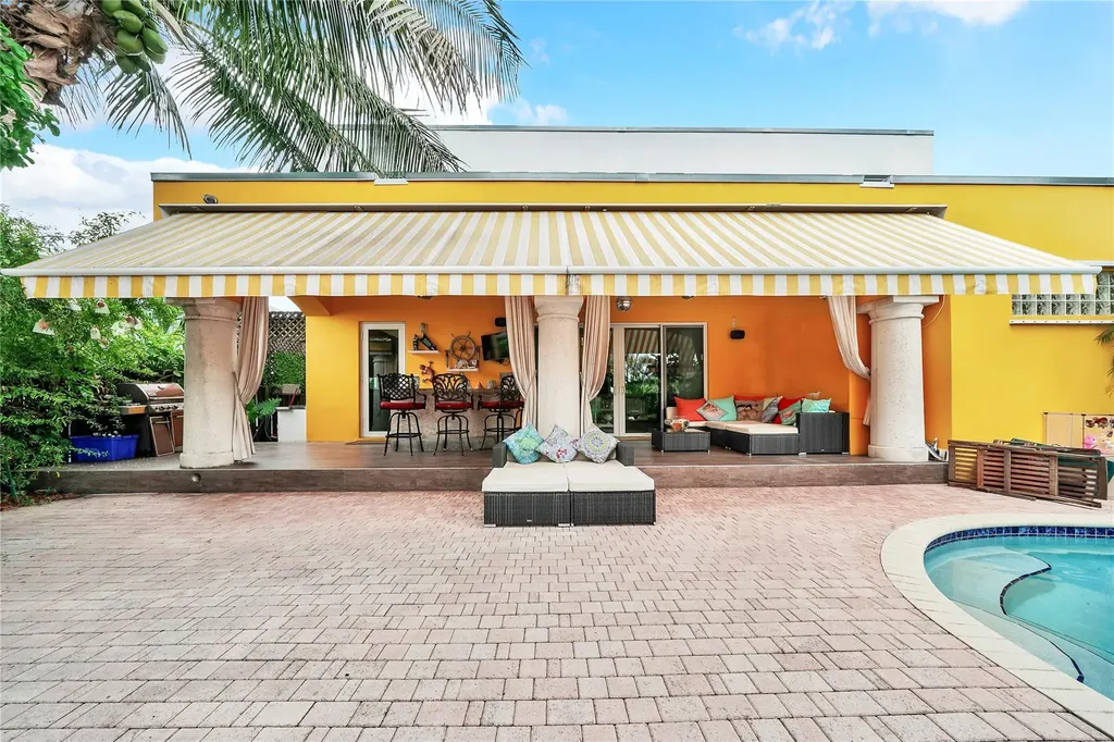 2631 Okeechobee Lane Fort Lauderdale FL 33312