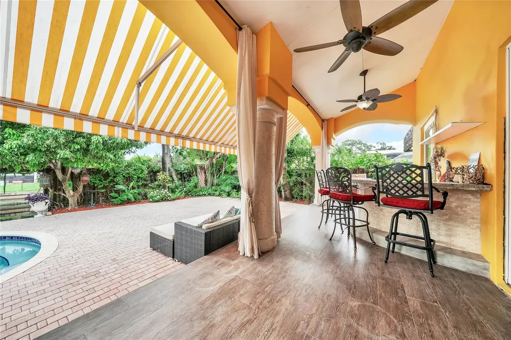2631 Okeechobee Lane Fort Lauderdale FL 33312