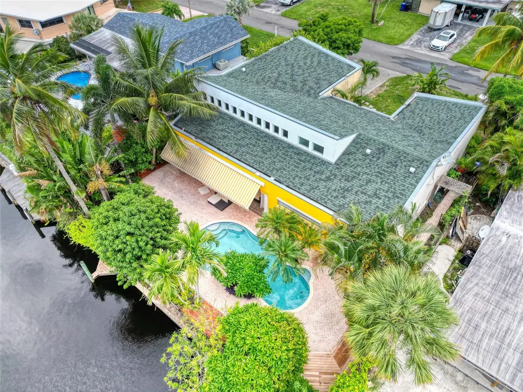 2631 Okeechobee Lane Fort Lauderdale FL 33312
