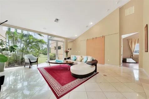 2631 Okeechobee Lane Fort Lauderdale FL 33312