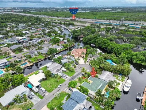 2631 Okeechobee Lane Fort Lauderdale FL 33312