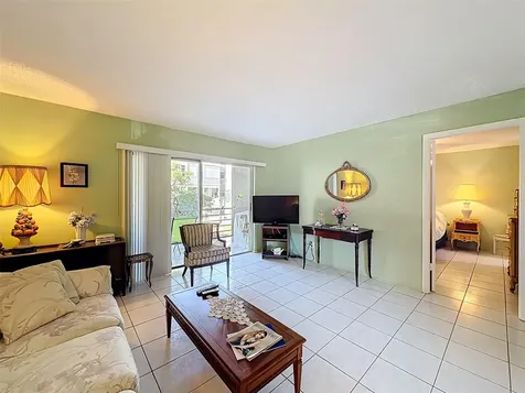 4211 NW 41st Street Lauderdale Lakes FL 33319