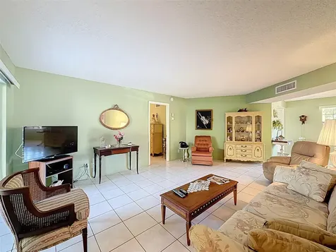 4211 NW 41st Street Lauderdale Lakes FL 33319